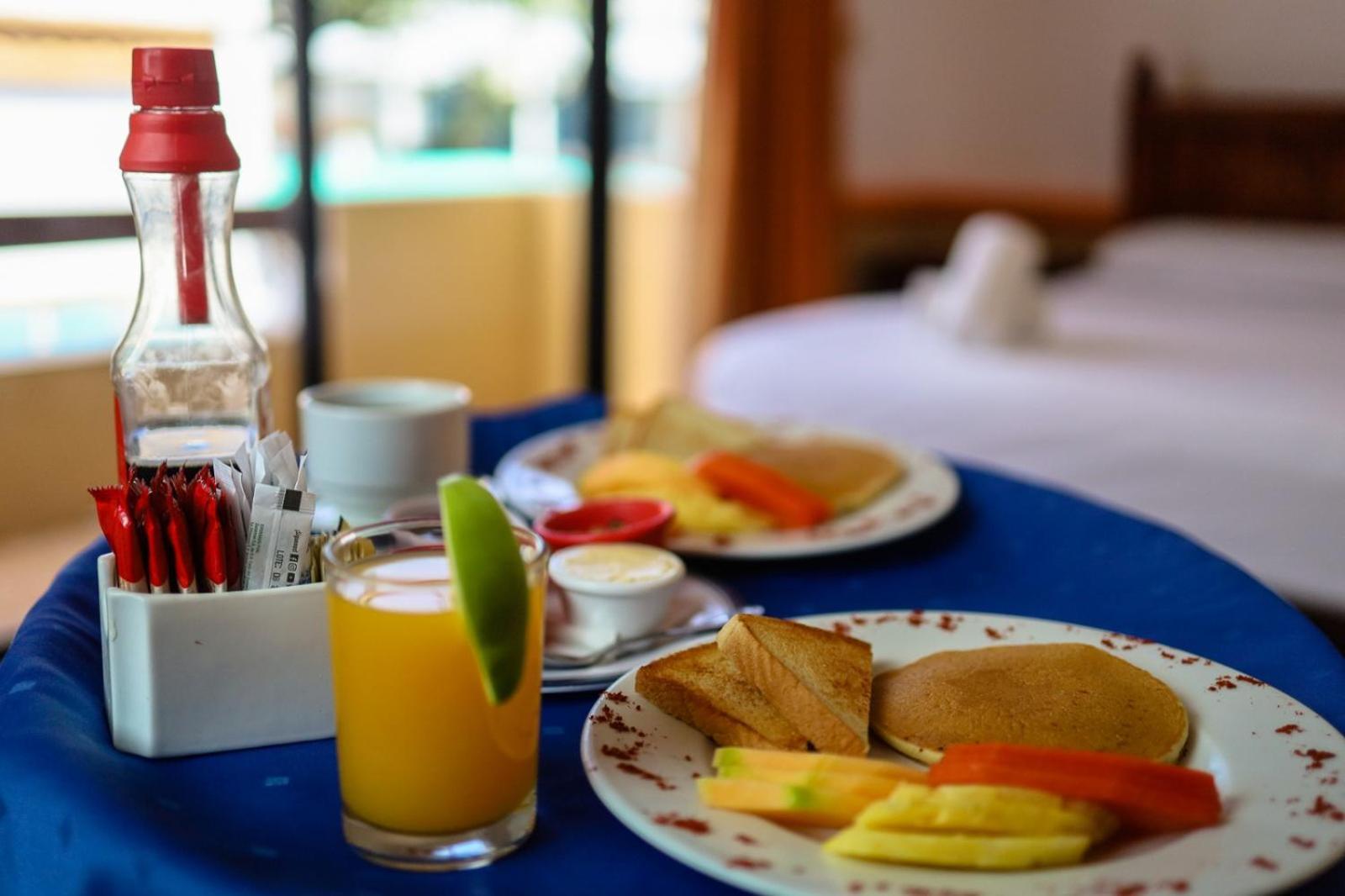 Hotel Vista Caribe 5Ta Av A 5 Pasos De La Playa 普拉亚卡门 外观 照片