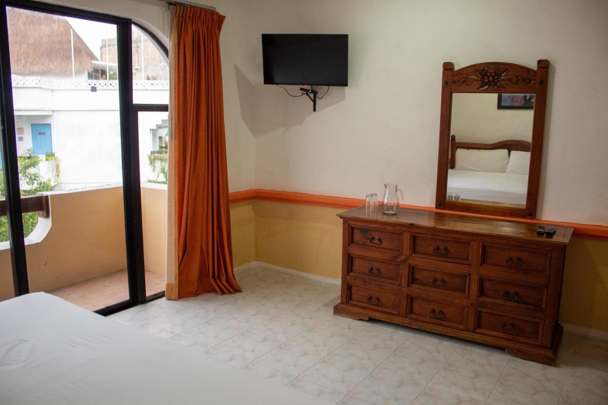 Hotel Vista Caribe 5Ta Av A 5 Pasos De La Playa 普拉亚卡门 外观 照片