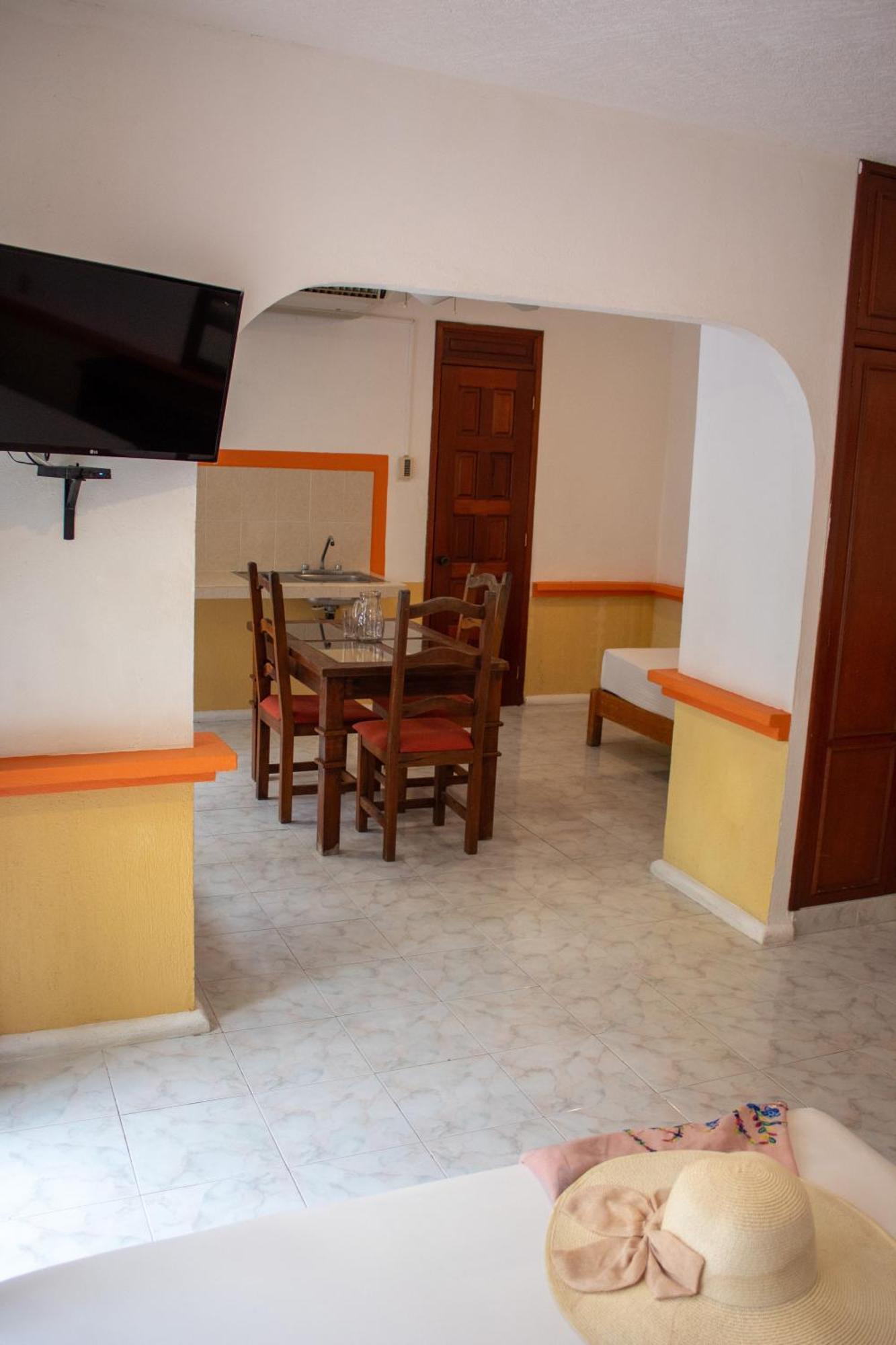 Hotel Vista Caribe 5Ta Av A 5 Pasos De La Playa 普拉亚卡门 外观 照片